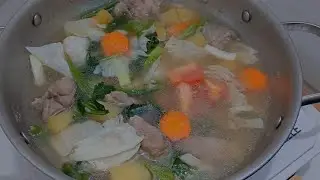Membuat Sup ayam yang enak | Cooking vlogs