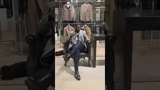 Vem på Holmens Herr hittar den perfekta outfiten till Jakob? 👔👞