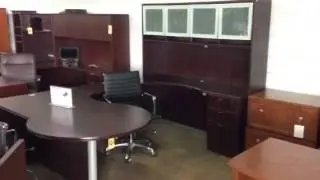 BOSS Executive U-Shaped Desk, Mahogany...  Liquidation Deal
