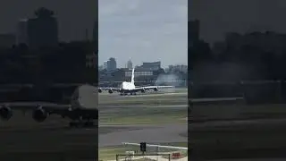Heathrow airport Airbus A380 touchdown #heathrow #britishairways #touchdown #aviation