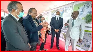 President Uhuru Kenyatta at the exhibition of WHO Emergency Hub in Kenya