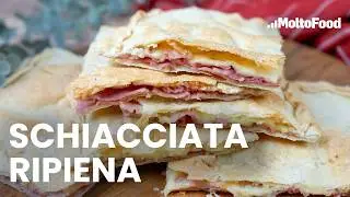 Schiacciata ripiena, la ricetta scrocchiarella e senza lievito