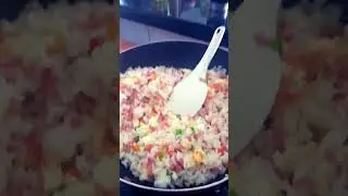 Aprendendo a comida oriental cai que cola n&eacute; kkk