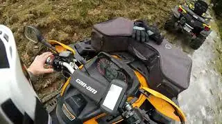 Cu atv ul pe culmile ce inconjoara satul Maguri Racatau.