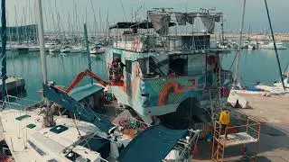 Custom Boat Art in 1 Minute: Spray Paint & Graffiti Transformation!!