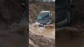 #SKODA Kodiaq vs #RAV4 😳👀 #Shorts | offroadusa | tiktok | suvbattle | 4x4  | offroad 4x4 usa | cars