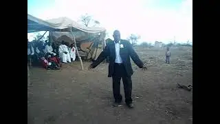 BABA GABRIEL MUVHUNI'S WELCOME BY VASHE VANYAHUNDA IN MUVHUNI VILLAGE (2014)