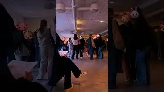 S&auml;kerhetspassering, visat tre ggr leg, l&auml;mnat klockan,  mobilen, h&ouml;rlurar, b&auml;lte och kalsonger. 🫣🇸🇪😝