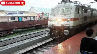 12607 Lalbagh super fast express arriving at katpadi railway station
