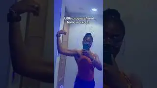 Flexing #biceps I grew in my living room😍 #workoutathome #muscleflex