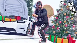 Rubo TUTTI i REGALI di NATALE con la TESLA su GTA 5!