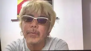不思議な武司さん（左手のSkypeセッション凄いですね）