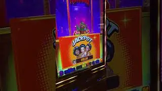 I Tried This Slot Machine For The First Time AND INSTANTLY WON THE JACKPOT!