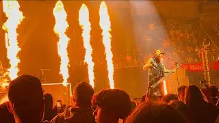Skillet live in Kansas City Missouri for winter jam (craziest concert I’ve ever been to)