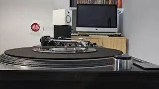 Paul McCartney - Ebony and Ivory - Parlophone 1982 - 7