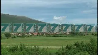FERMERET E PUSTECIT QE KULTIVOJNE &Ccedil;AJIN KERKOJNE NDIHME - News, Lajme - Kanali 7