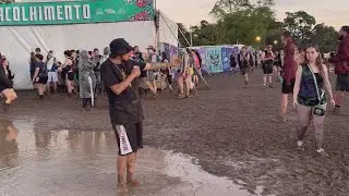 FILIPINHO NA LAMA XAVECANDO AS GATA NO TUSCA