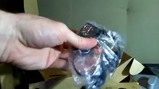 Распаковка Lockitron Bolt с мостом