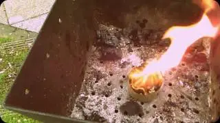 Brenntest des 1 w&ouml;chigen Briketts