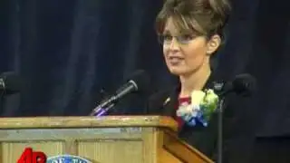 Fan Pays $63,500 for Dinner With Sarah Palin