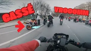 Il CASSE sa MOTO pendant la BALADE de NOËL