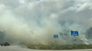Massive bush fire in Caroni by highway 🔥 🚘 🔥 (#TrinidadDrivingShorts)