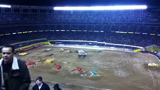 Maniac (El Paso 2010)/Spike Unleashed (2011 Season) Theme Song Comparsion