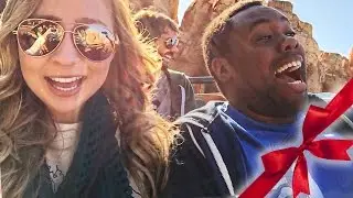 DISNEYLAND w/ Blacknerd - Vlogmas Day 9