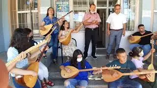 Tufanbeyli Halk Eğitim Merkezi Müdürlüğü Bağlama Kursu Eğitimlerine Devam ediyor.