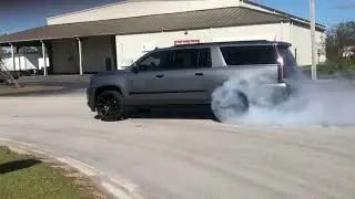 Escalade supercharged BURNOUT!