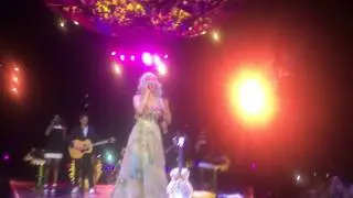 Katy Perry - Double Rainbow (Prismatic World Tour Barcelona)