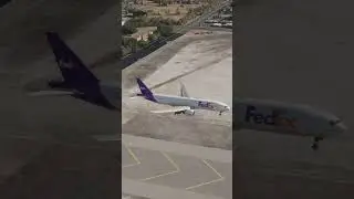 FedEx Airlines прибывает в Международный аэропорт Гарри Рида ✈️