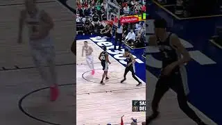 CB has been unstoppable at the rim 😮&zwj;💨  #nba#denvernuggets #basketball #dunk