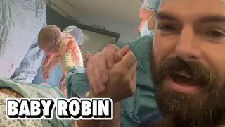 The Baby Robin Christmas Song