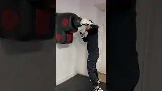 Упражнение с медболом для выносливости. Рекомендую посмотреть. #бокс #boxing #boxer #fypシ #power