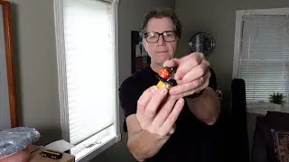 Packing Pyrex and Testing Train Locomotives With a 9 Volt Battery - eBay Selling