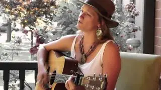 SpokesBUZZ Magnolia Sessions July 9th - Elise Wunder