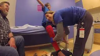 I broke my knee playing football (Broken Knee = Full Leg Cast)