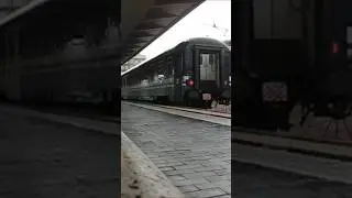 [Treni] E656 XMPR + Treno Intercity Notte 782 Trenitalia in discesa dal Deposito di Palermo Centrale