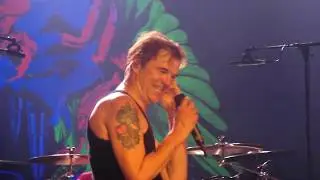 Die Toten Hosen - Unter falscher Flagge (6.6.19 in Stodoła, Warszawa)