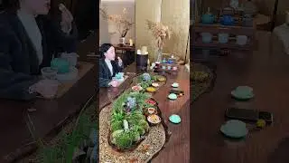 Having a peaceful dinner at the fish table #fish  #art #table