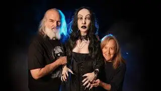 VAMPIRESS LEGEND Prop Reveal by Distortions Unlimited