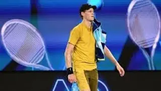 Jannik Sinner's rival makes incredible gesture as Italian confronts umpire and fans boo