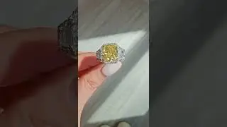 5.14ct GIA Y-Z VS2