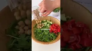 Healthy Lunch Idea 🥒 Arugula Salad