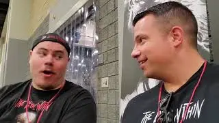 Heroes Con 2019: Day 1 - Booth Set Up | Daily Wreck Vlog
