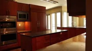 Upper End Properties: The Crescent - 155 Carondelet #702