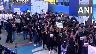 Visuals from the Tata Mumbai Marathon's 'Champions with Disability' category being flagged off
