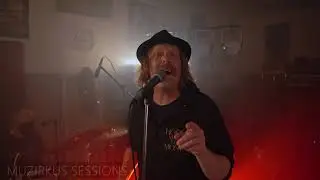 Muzirkus Sessions #3: N&oslash;gne Heste