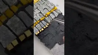 Adding gold smalti to a mosaic #shorts